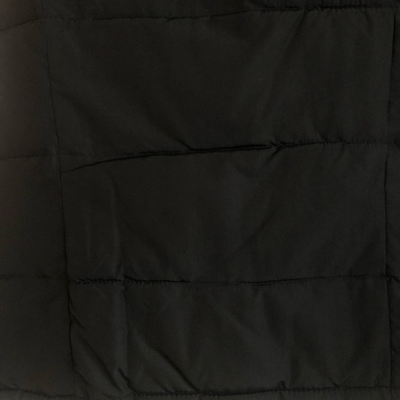 Black puffer zip up vest - Picture 7 of 7